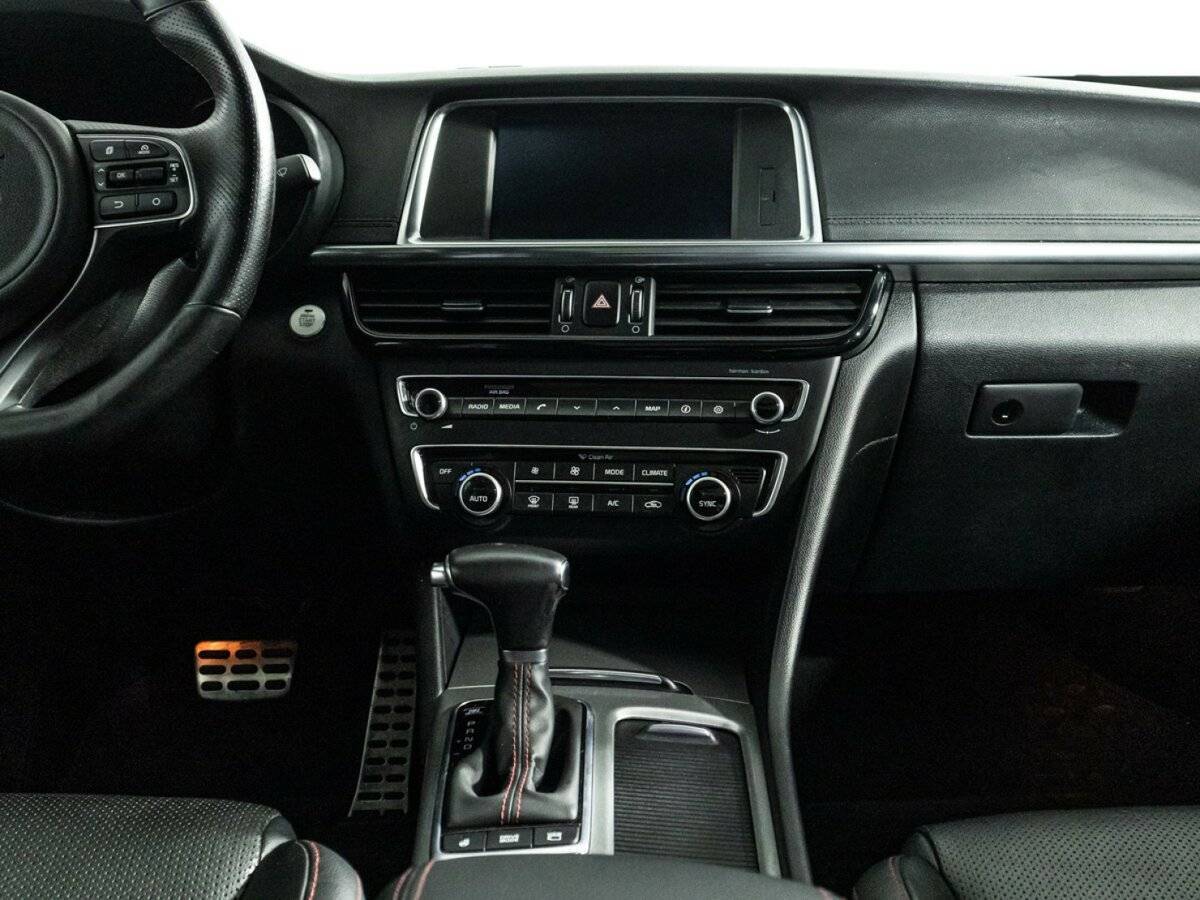 Kia Optima с пробегом — 2016 год. Фото: #13