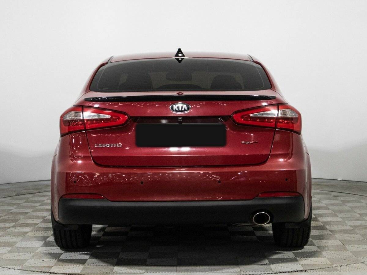 Kia Cerato с пробегом — 2014 год. Фото: #5