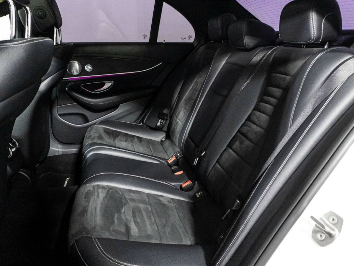 Mercedes-Benz E-Класс с пробегом — 2016 год. Фото: #9