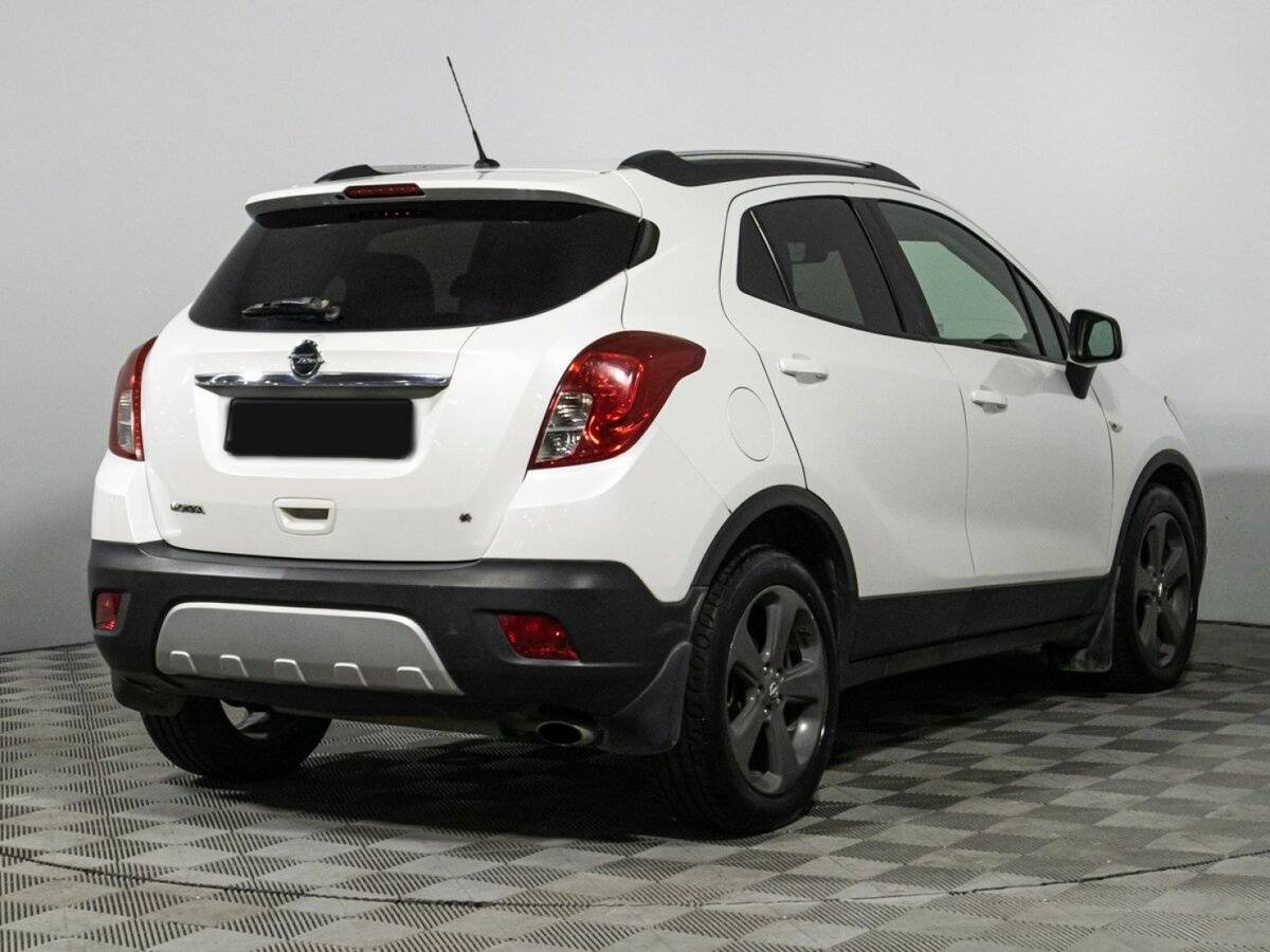 Opel Mokka с пробегом — 2012 год. Фото: #4