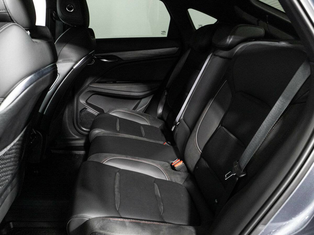 Geely Tugella с пробегом — 2022 год. Фото: #9