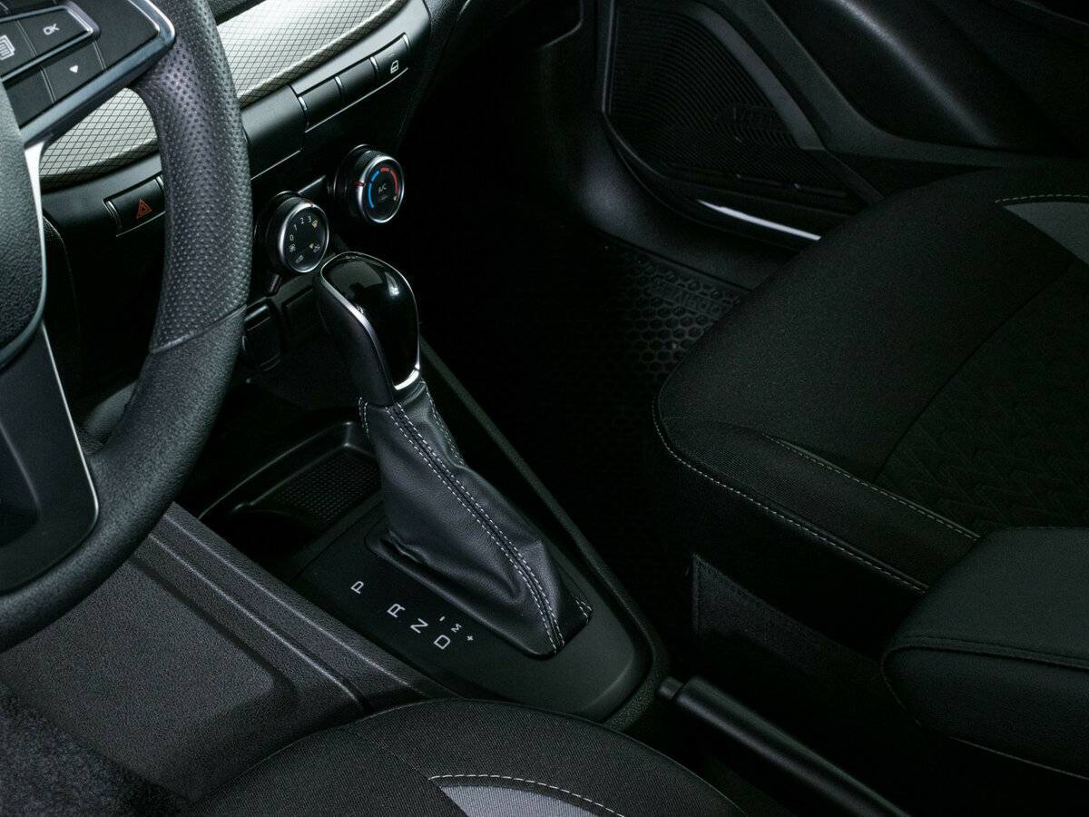 Lada (ВАЗ) Vesta с пробегом — 2024 год. Фото: #13