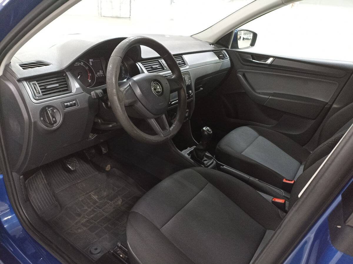 Skoda Rapid с пробегом — 2018 год. Фото: #15