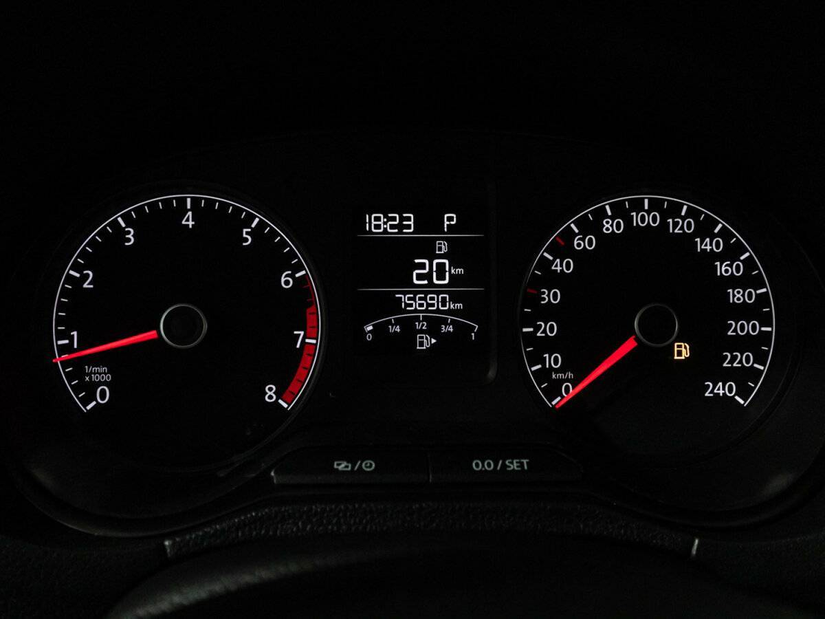 Volkswagen Polo с пробегом — 2019 год. Фото: #11