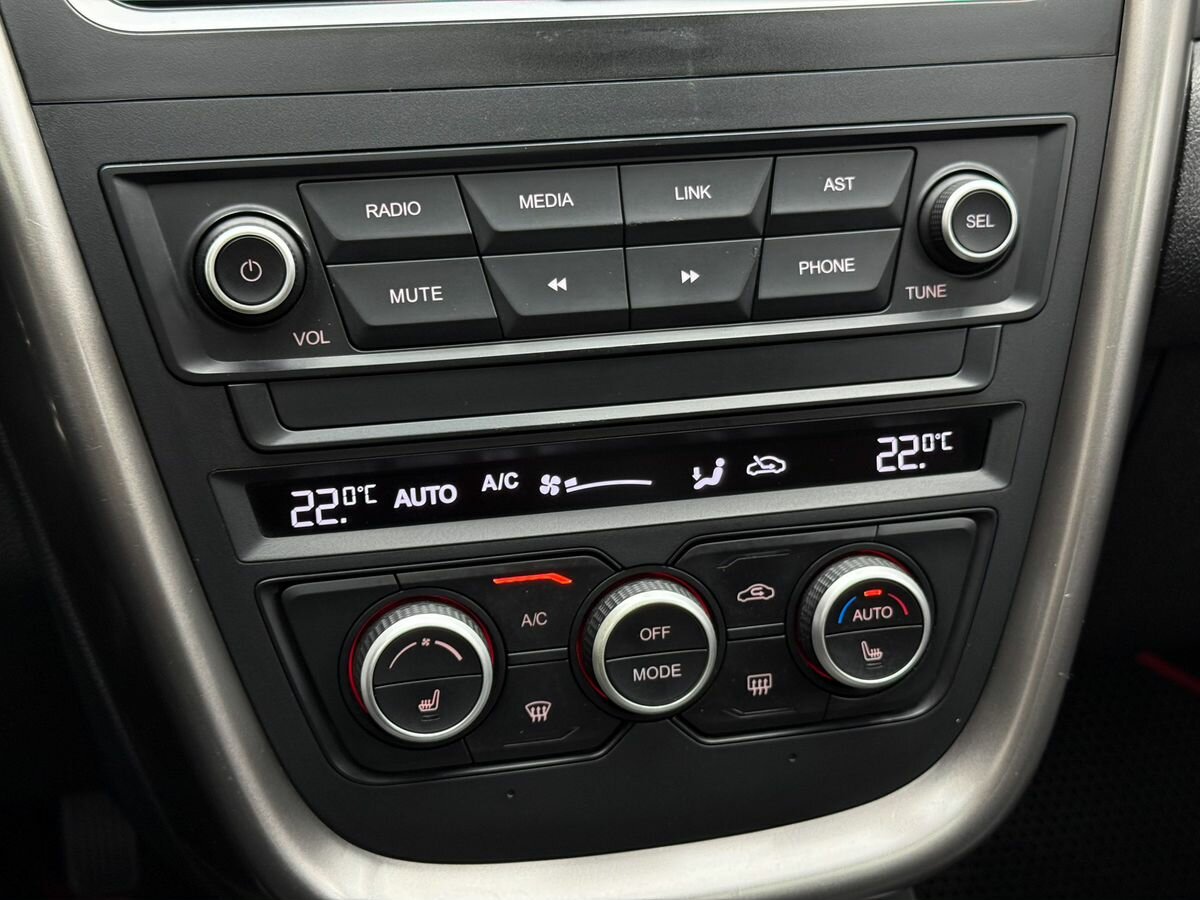 FAW Besturn X80 с пробегом — 2018 год. Фото: #13