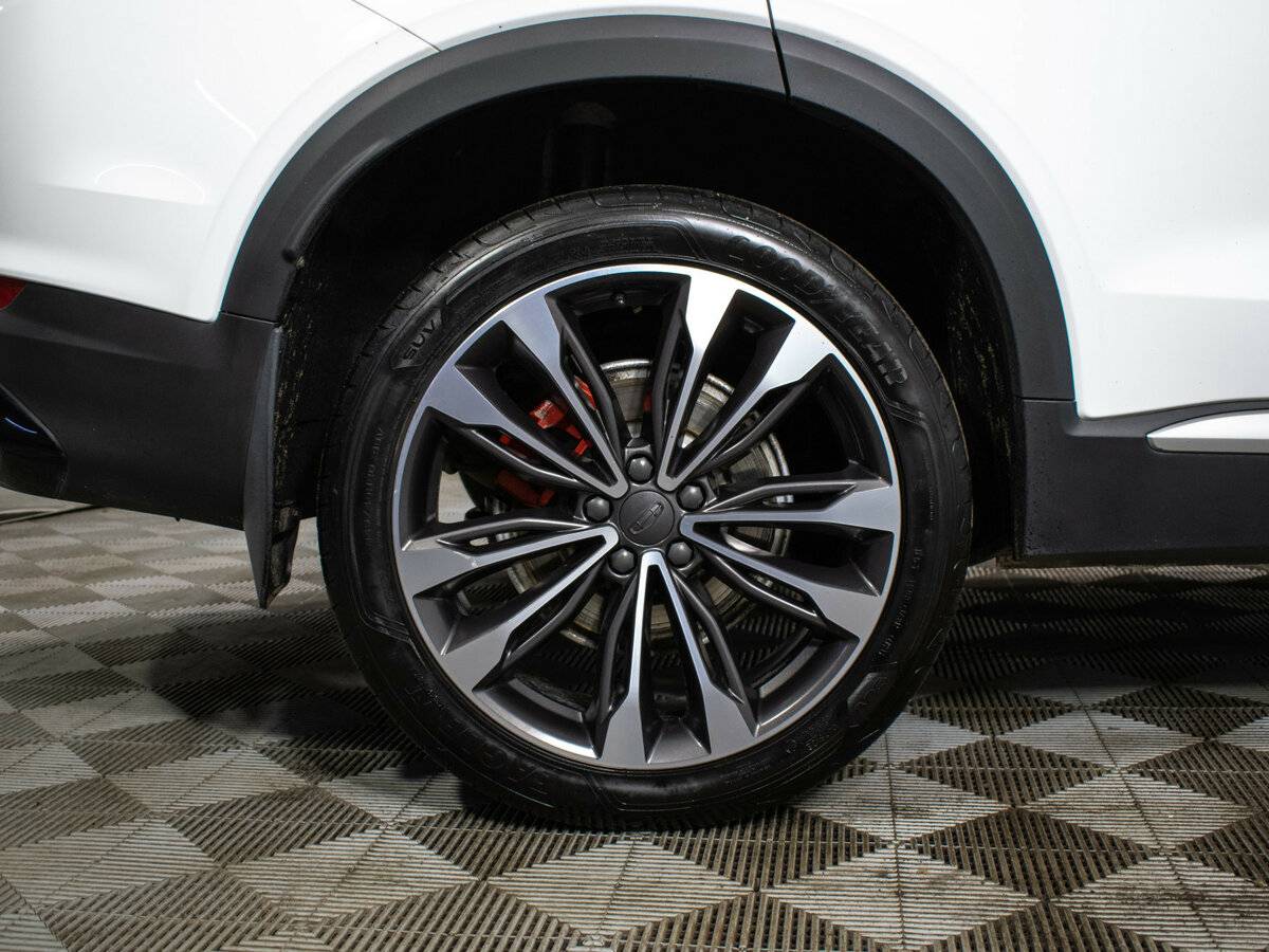 Geely Tugella с пробегом — 2022 год. Фото: #20