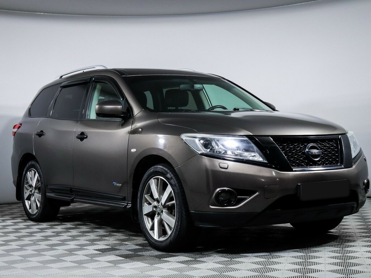 Nissan Pathfinder с пробегом — 2015 год. Фото: #2