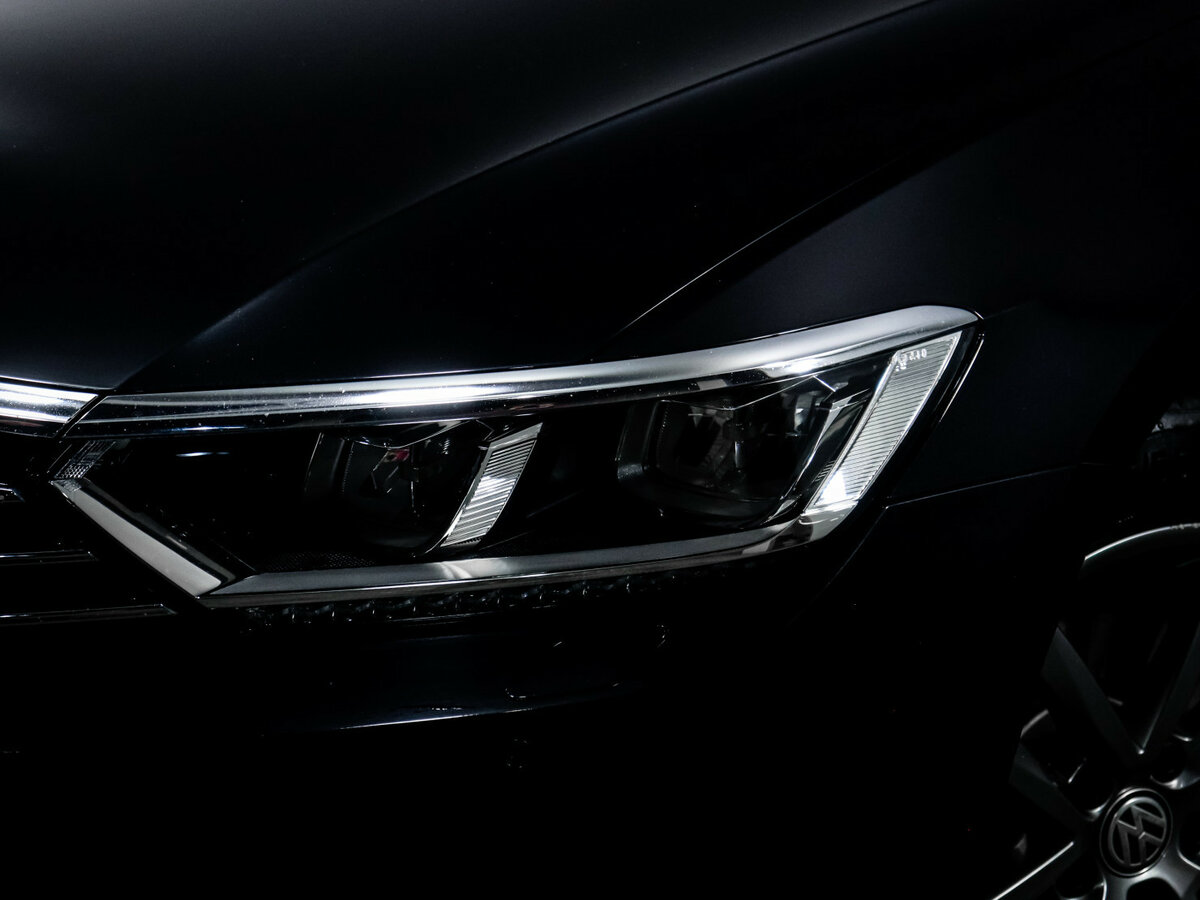 Volkswagen Passat с пробегом — 2016 год. Фото: #13