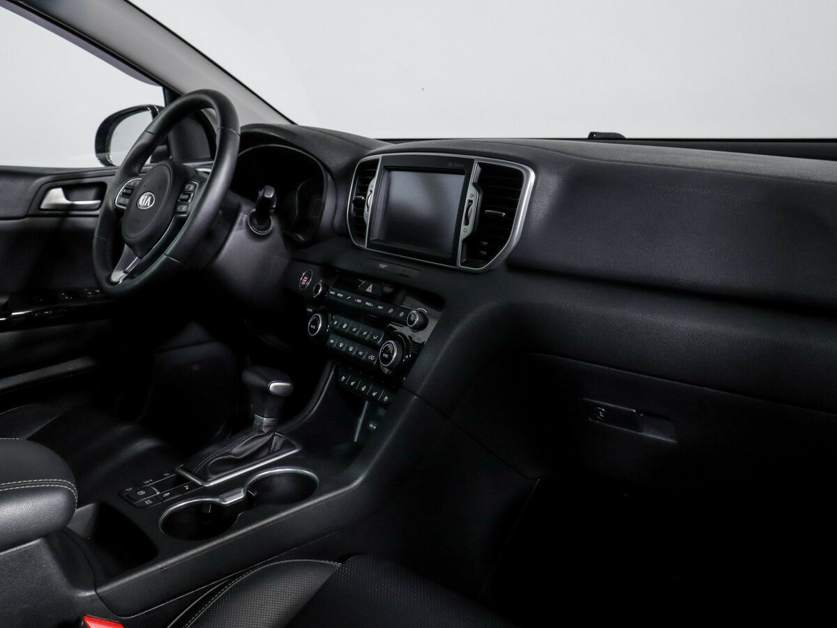 Kia Sportage с пробегом — 2018 год. Фото: #6