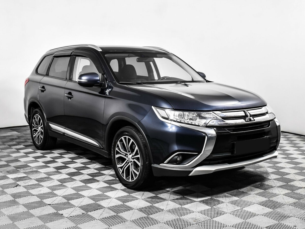 Mitsubishi Outlander с пробегом — 2018 год. Фото: #2
