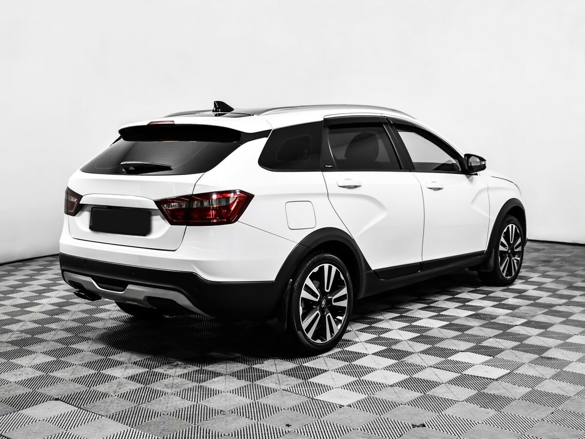 Lada (ВАЗ) Vesta с пробегом — 2020 год. Фото: #3