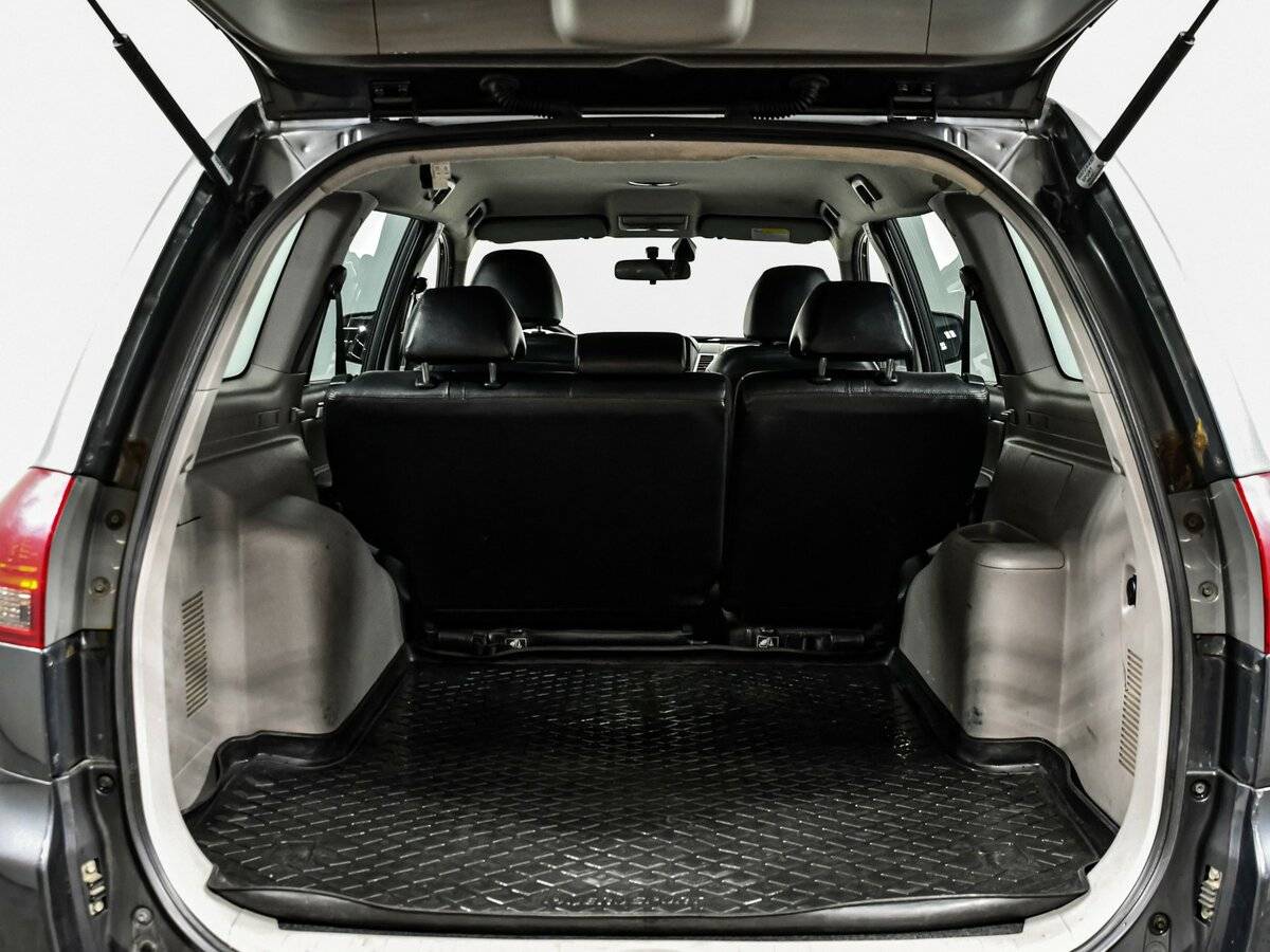 Mitsubishi Pajero Sport с пробегом — 2013 год. Фото: #11