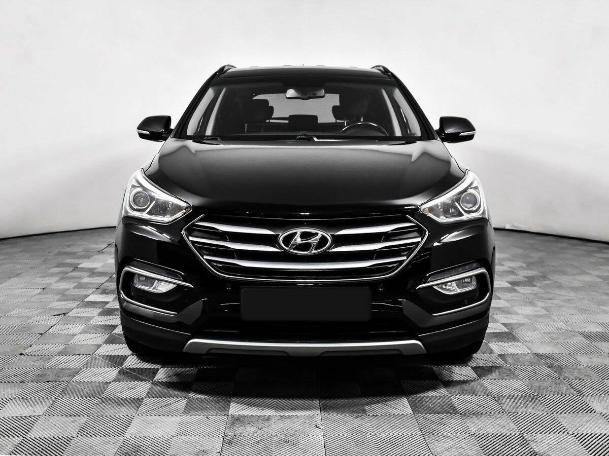 Hyundai Santa Fe с пробегом — 2017 год. Фото: #1