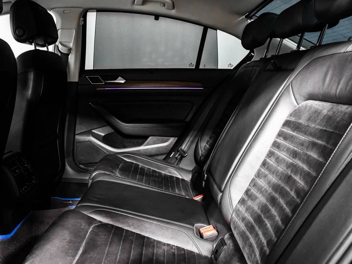 Volkswagen Passat с пробегом — 2018 год. Фото: #10