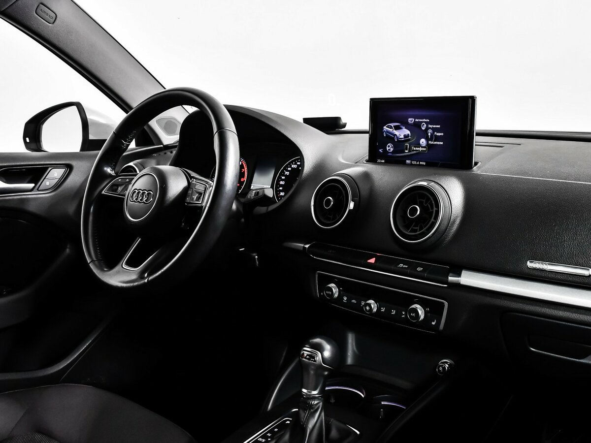 Audi A3 с пробегом — 2019 год. Фото: #8