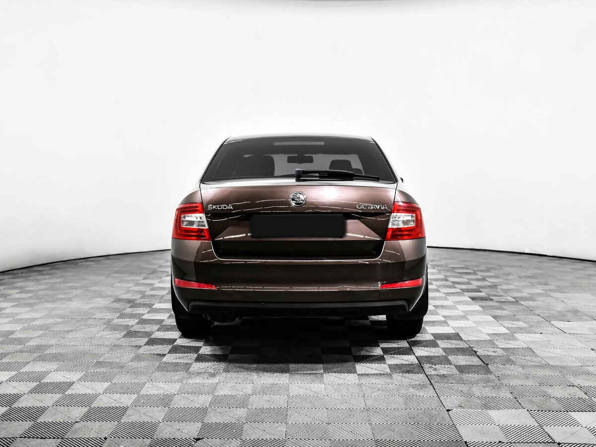 Skoda Octavia с пробегом — 2014 год. Фото: #4