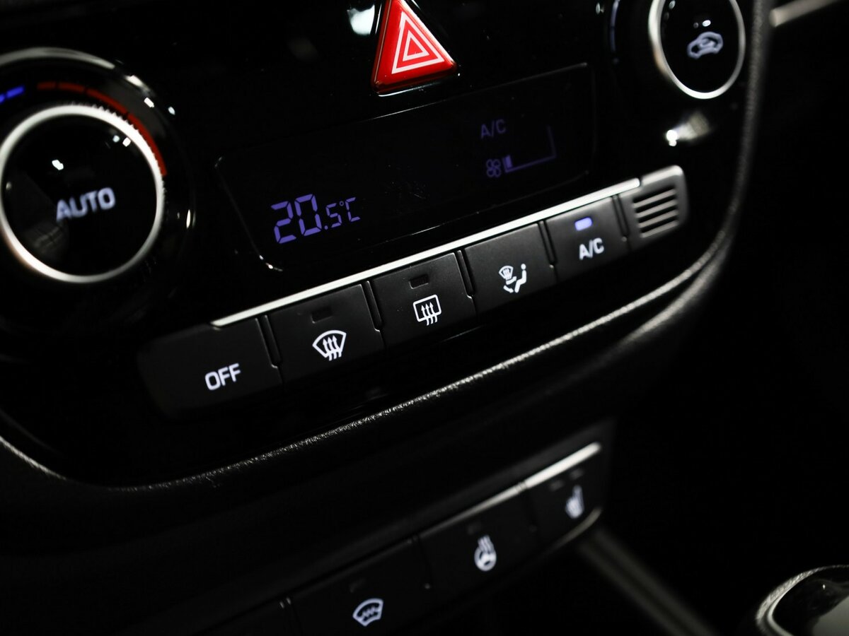 Hyundai Solaris с пробегом — 2021 год. Фото: #13