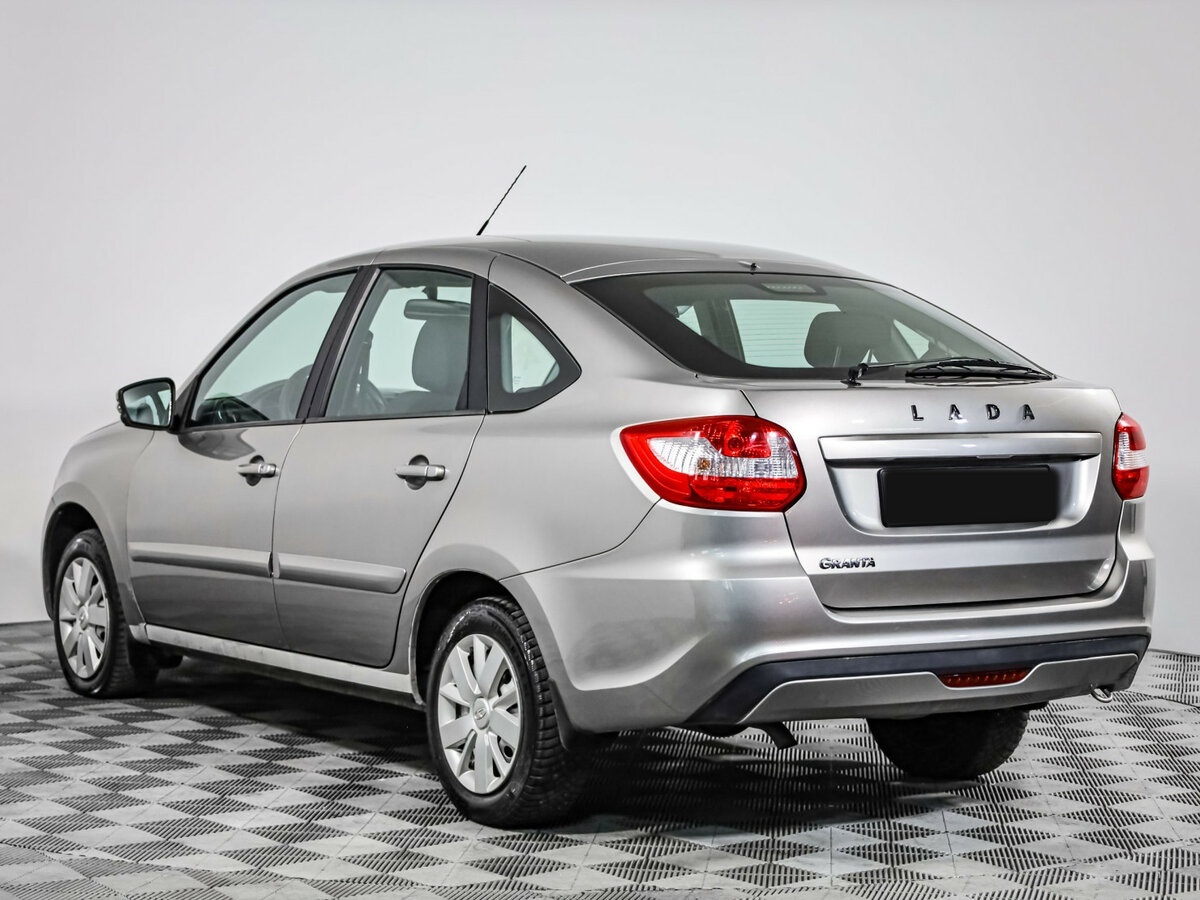 Lada (ВАЗ) Granta с пробегом — 2020 год. Фото: #5