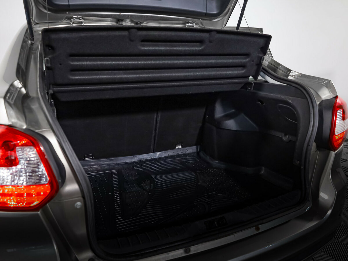 Lada (ВАЗ) Granta с пробегом — 2020 год. Фото: #19