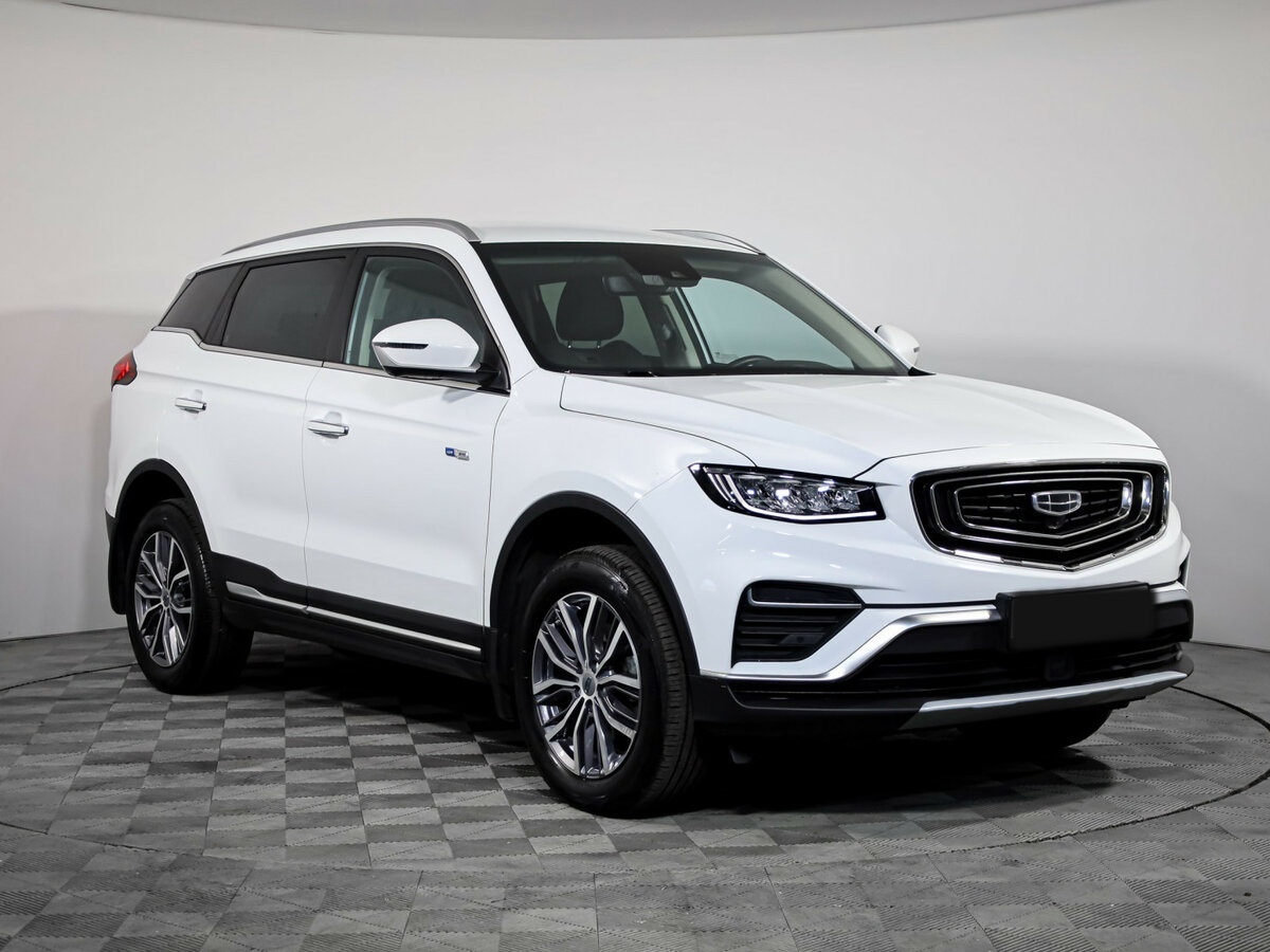 Geely Atlas Pro с пробегом — 2022 год. Фото: #3