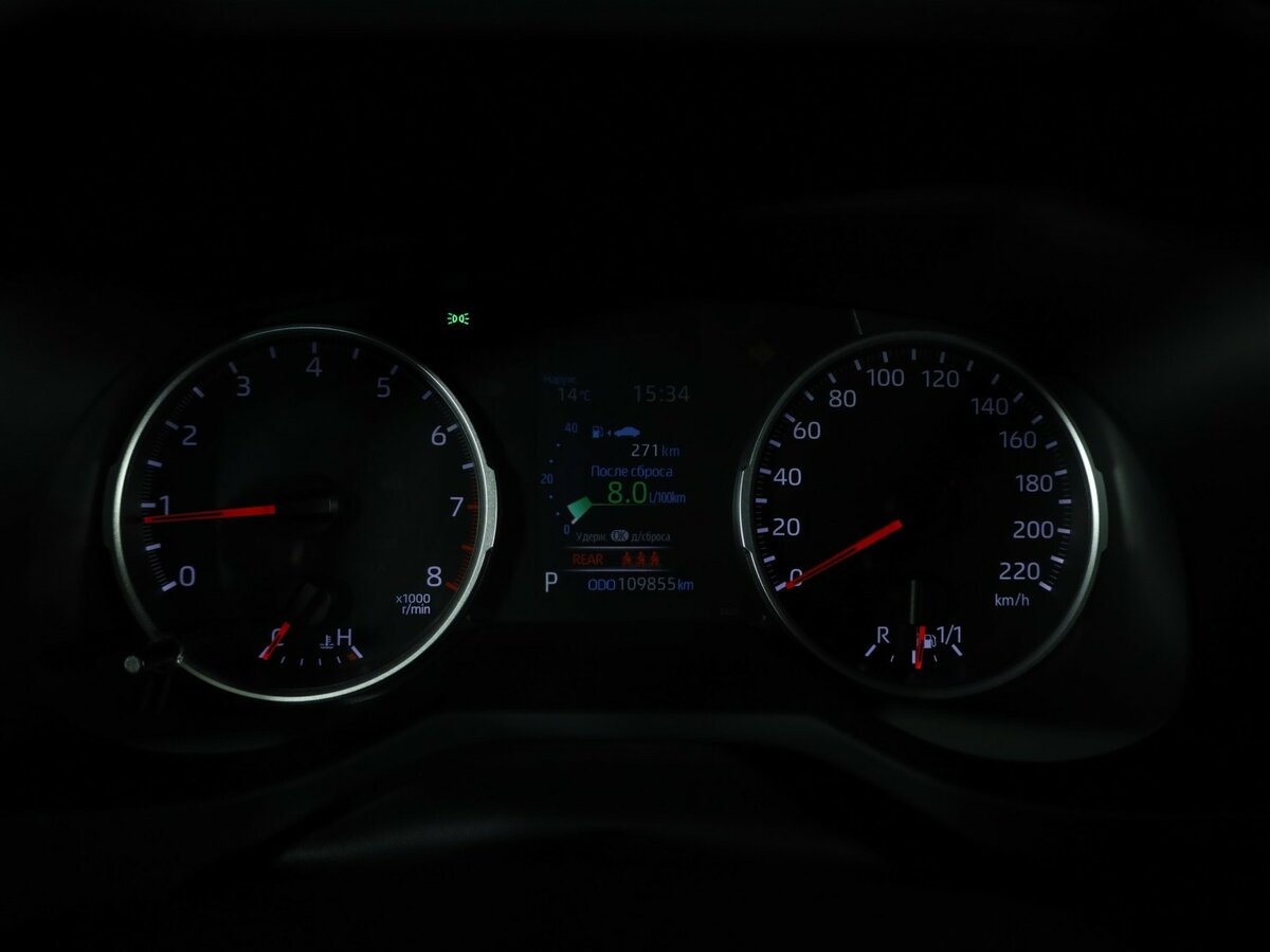 Toyota RAV4 с пробегом — 2019 год. Фото: #17