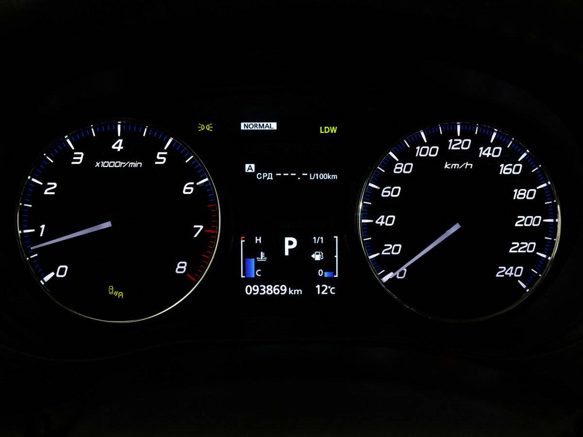 Mitsubishi Outlander с пробегом — 2018 год. Фото: #24