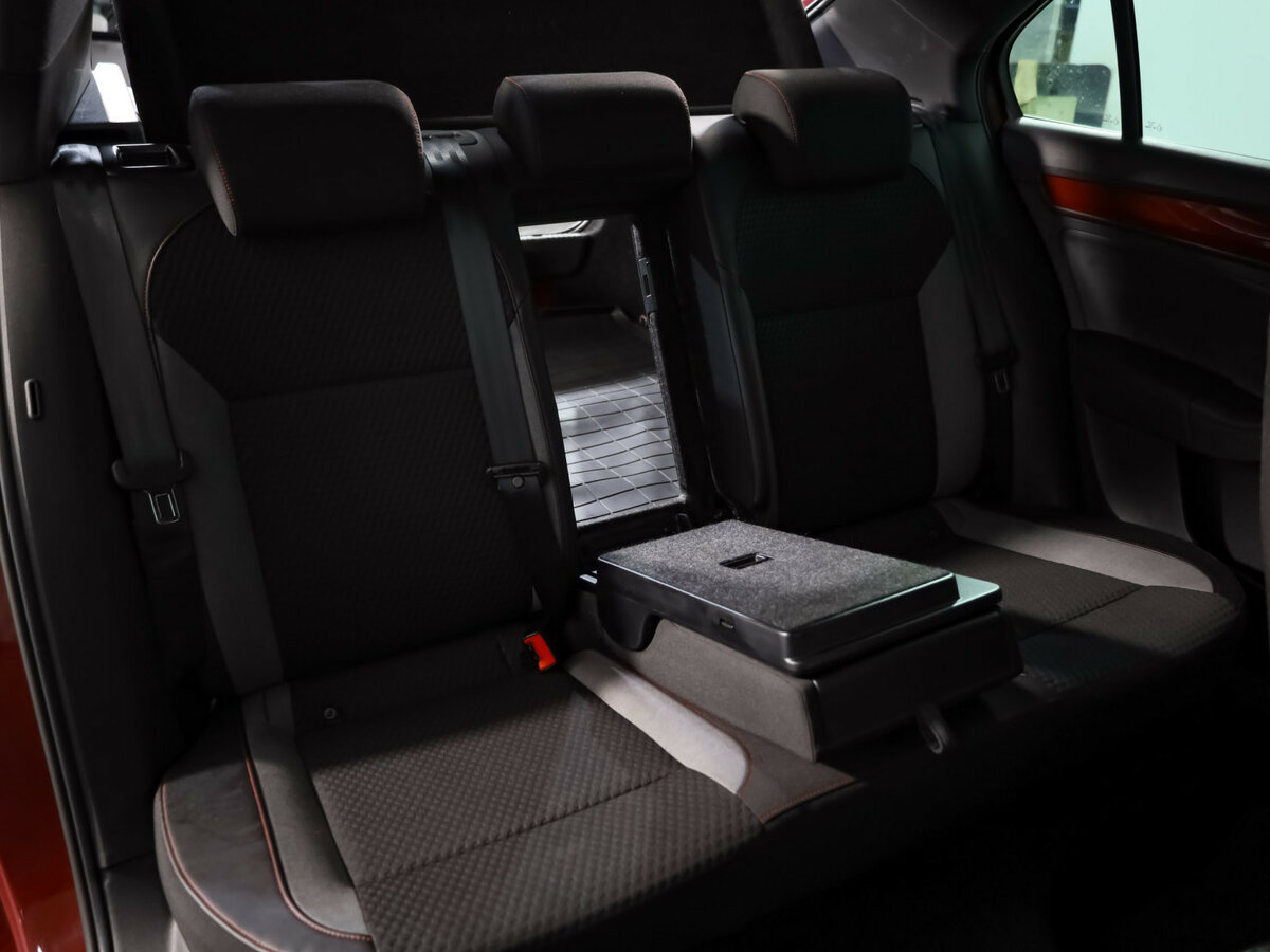 Volkswagen Polo с пробегом — 2021 год. Фото: #21