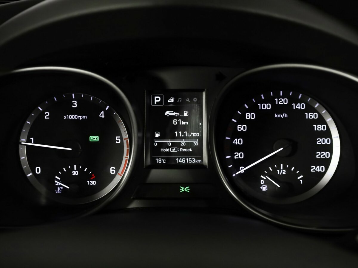 Hyundai Santa Fe с пробегом — 2016 год. Фото: #11