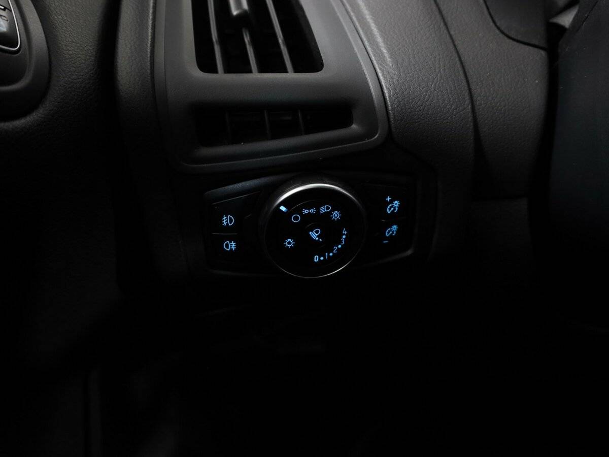 Ford Focus с пробегом — 2018 год. Фото: #17