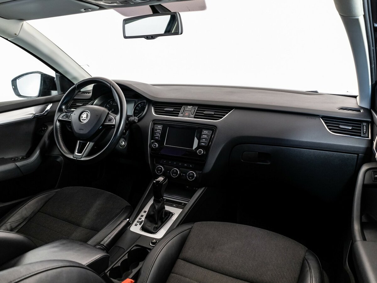 Skoda Octavia с пробегом — 2014 год. Фото: #6