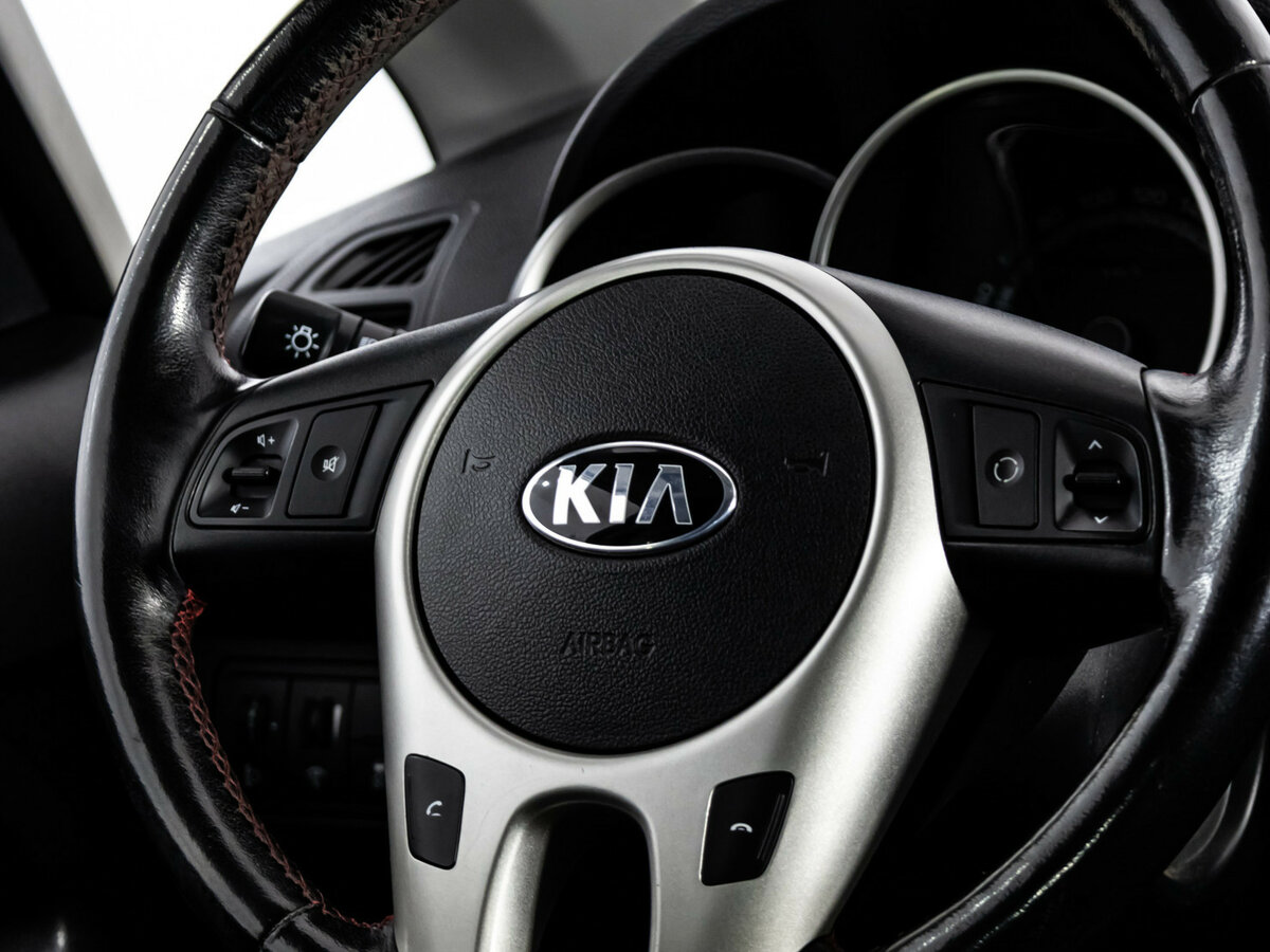 Kia Venga с пробегом — 2016 год. Фото: #8