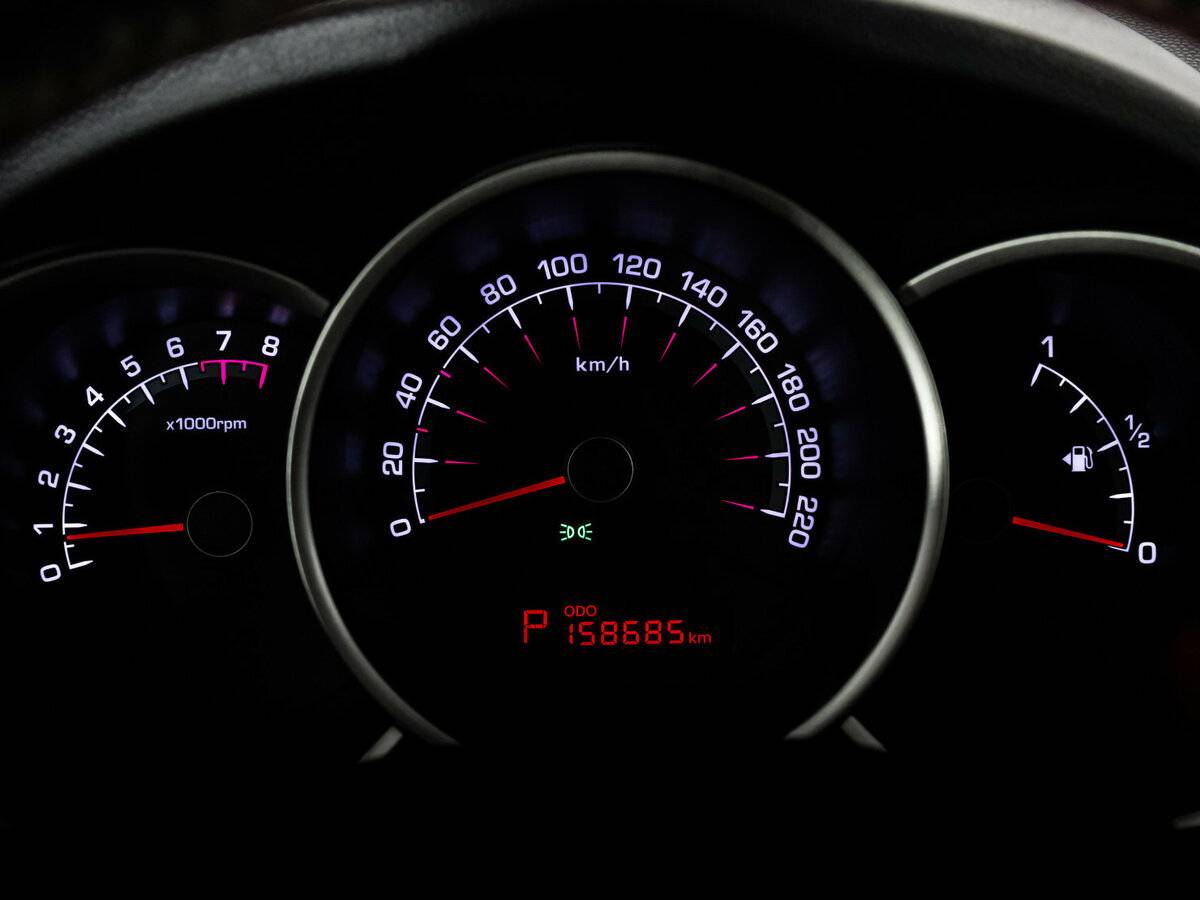 Kia Venga с пробегом — 2016 год. Фото: #16