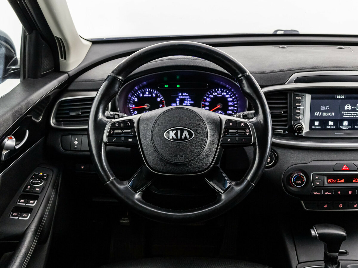 Kia Sorento с пробегом — 2019 год. Фото: #8
