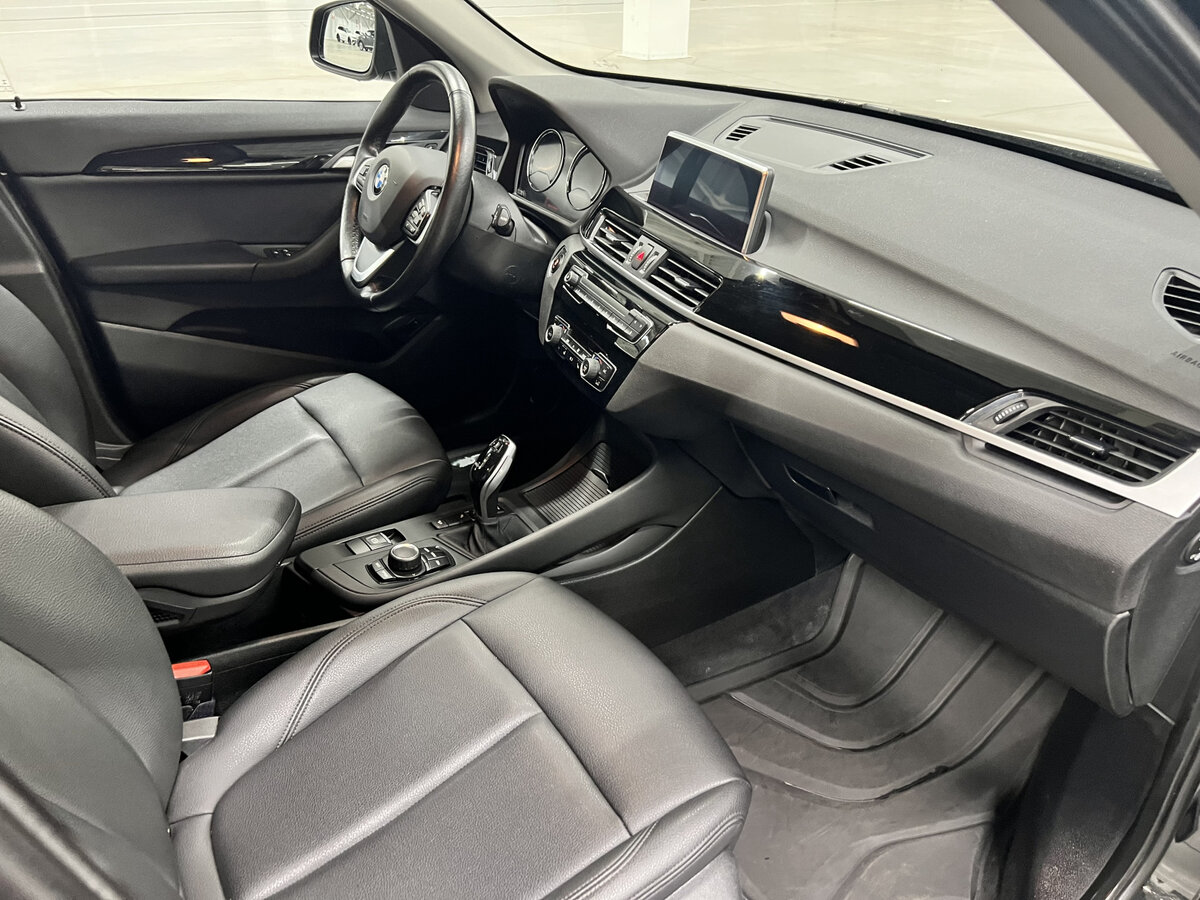 BMW X1 с пробегом — 2021 год. Фото: #10