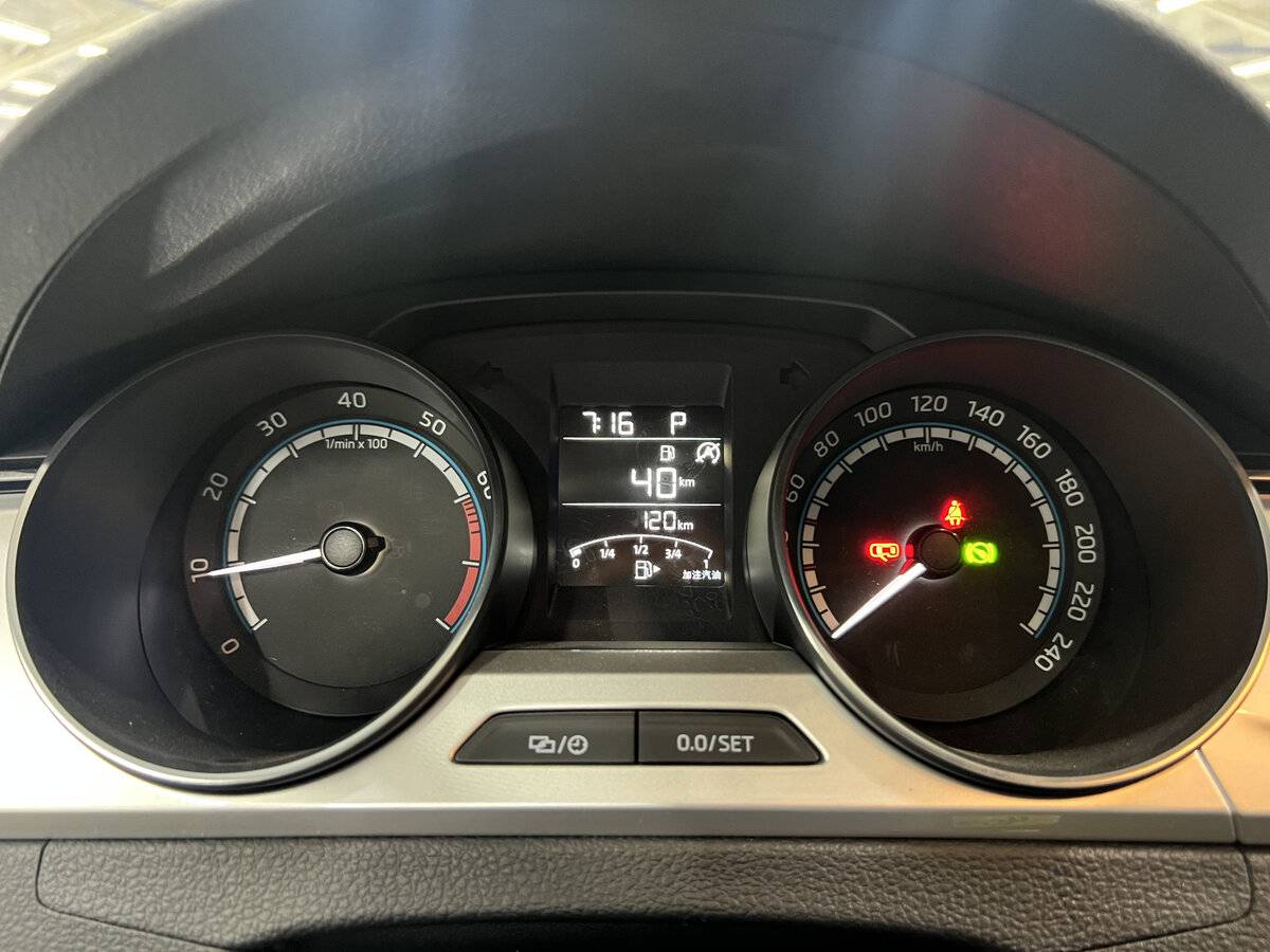 Skoda Rapid с пробегом — 2023 год. Фото: #11