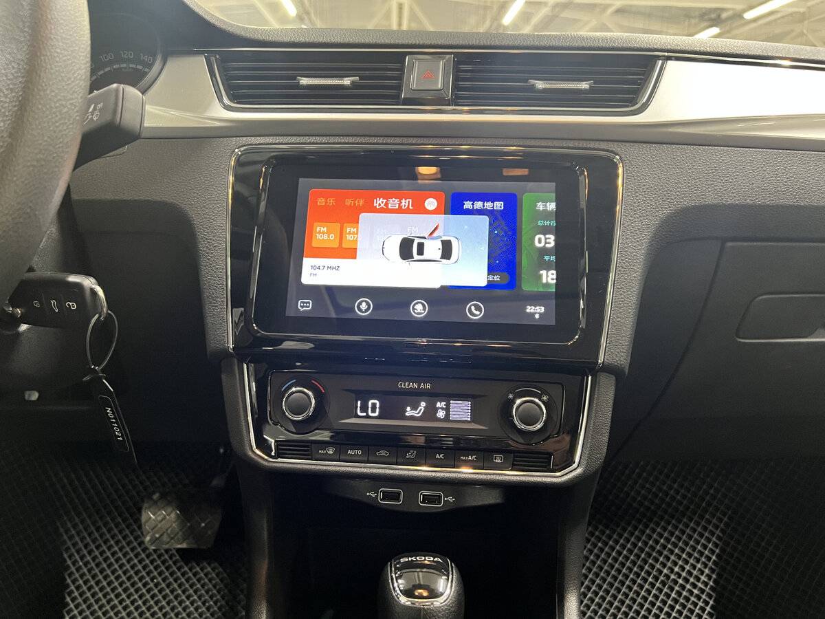 Skoda Rapid с пробегом — 2023 год. Фото: #13