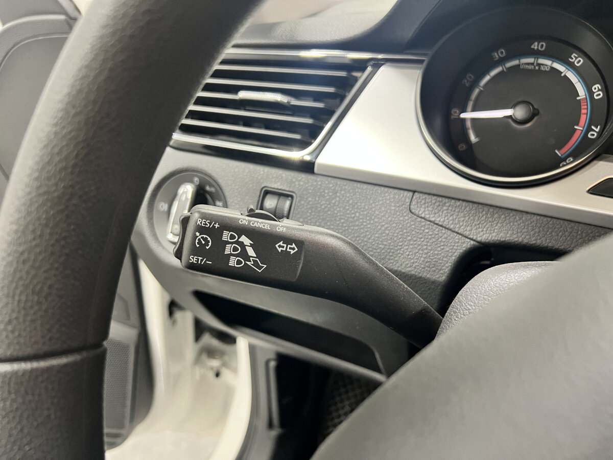 Skoda Rapid с пробегом — 2023 год. Фото: #19