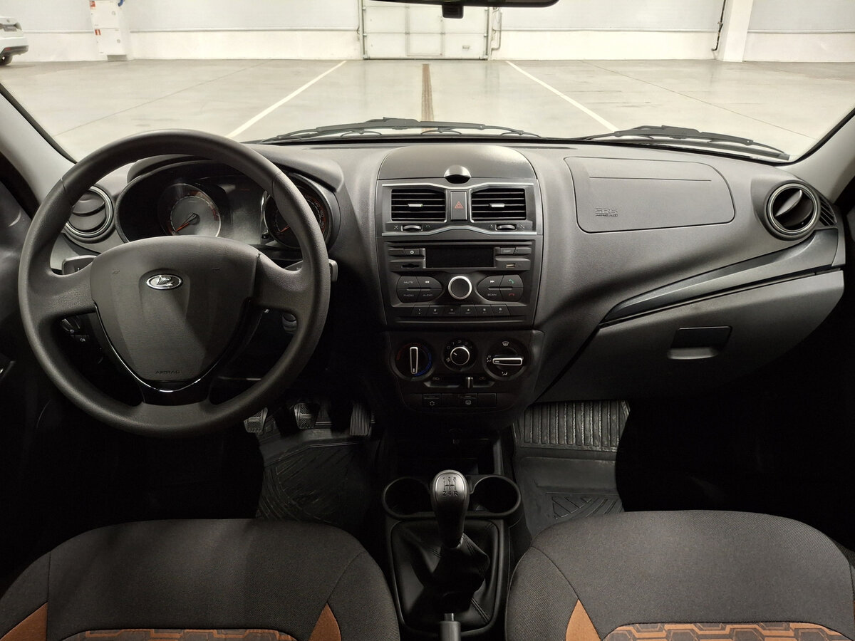 Lada (ВАЗ) Granta с пробегом — 2023 год. Фото: #13