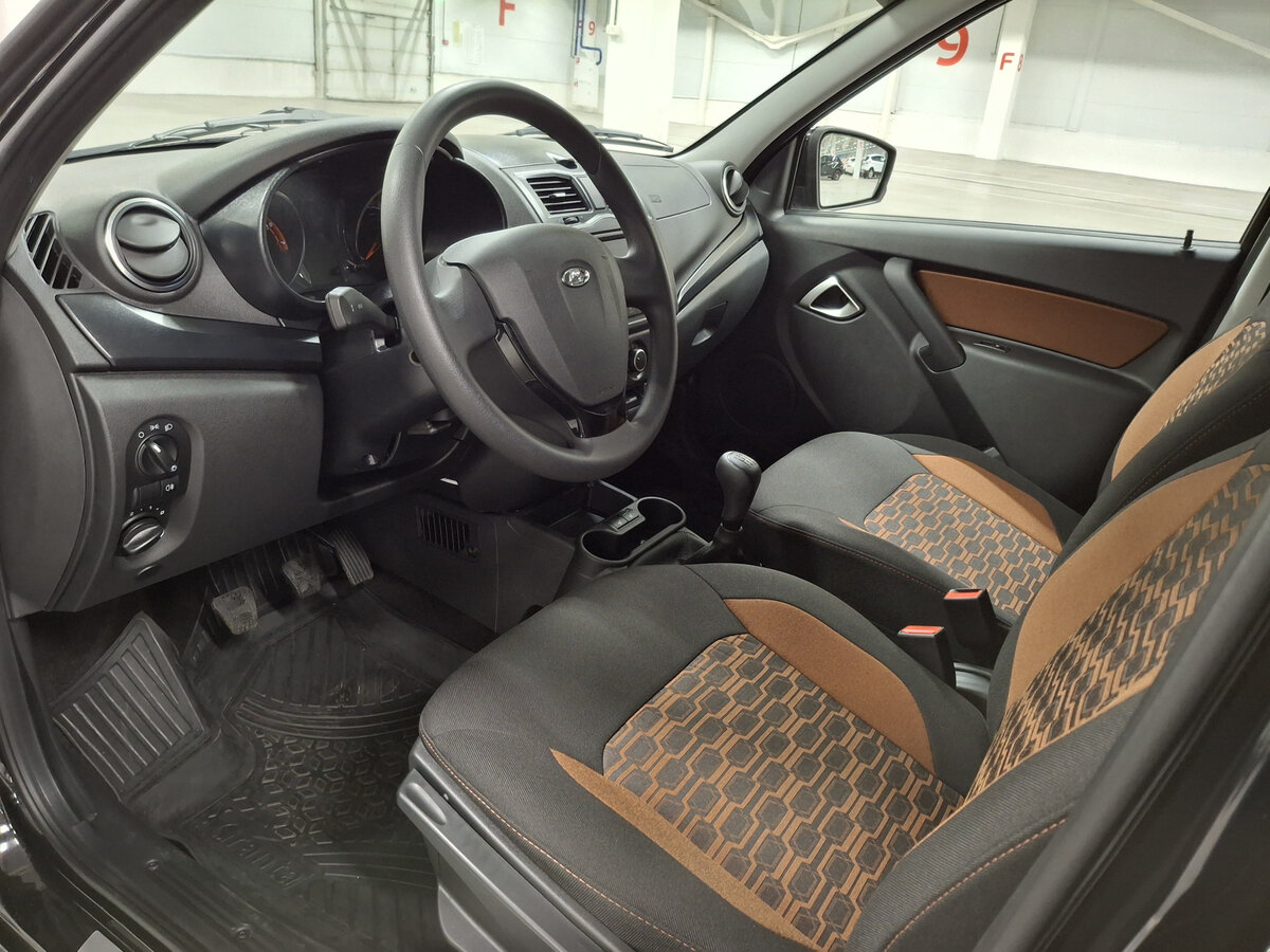 Lada (ВАЗ) Granta с пробегом — 2023 год. Фото: #15