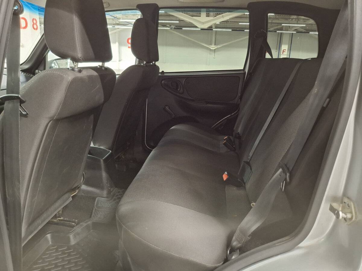 Chevrolet Niva с пробегом — 2018 год. Фото: #11