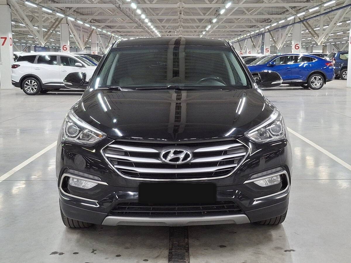 Hyundai Santa Fe с пробегом — 2018 год. Фото: #1