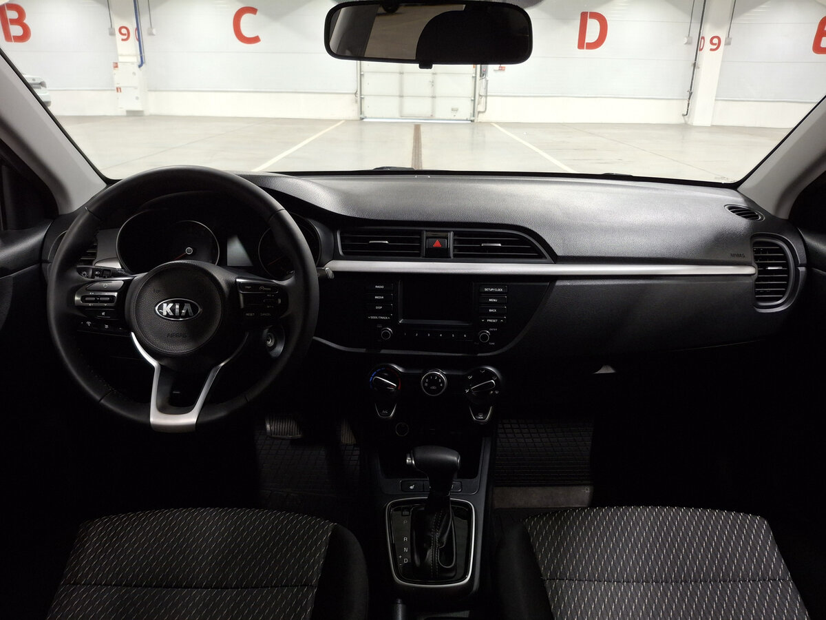 Kia Rio с пробегом — 2019 год. Фото: #13