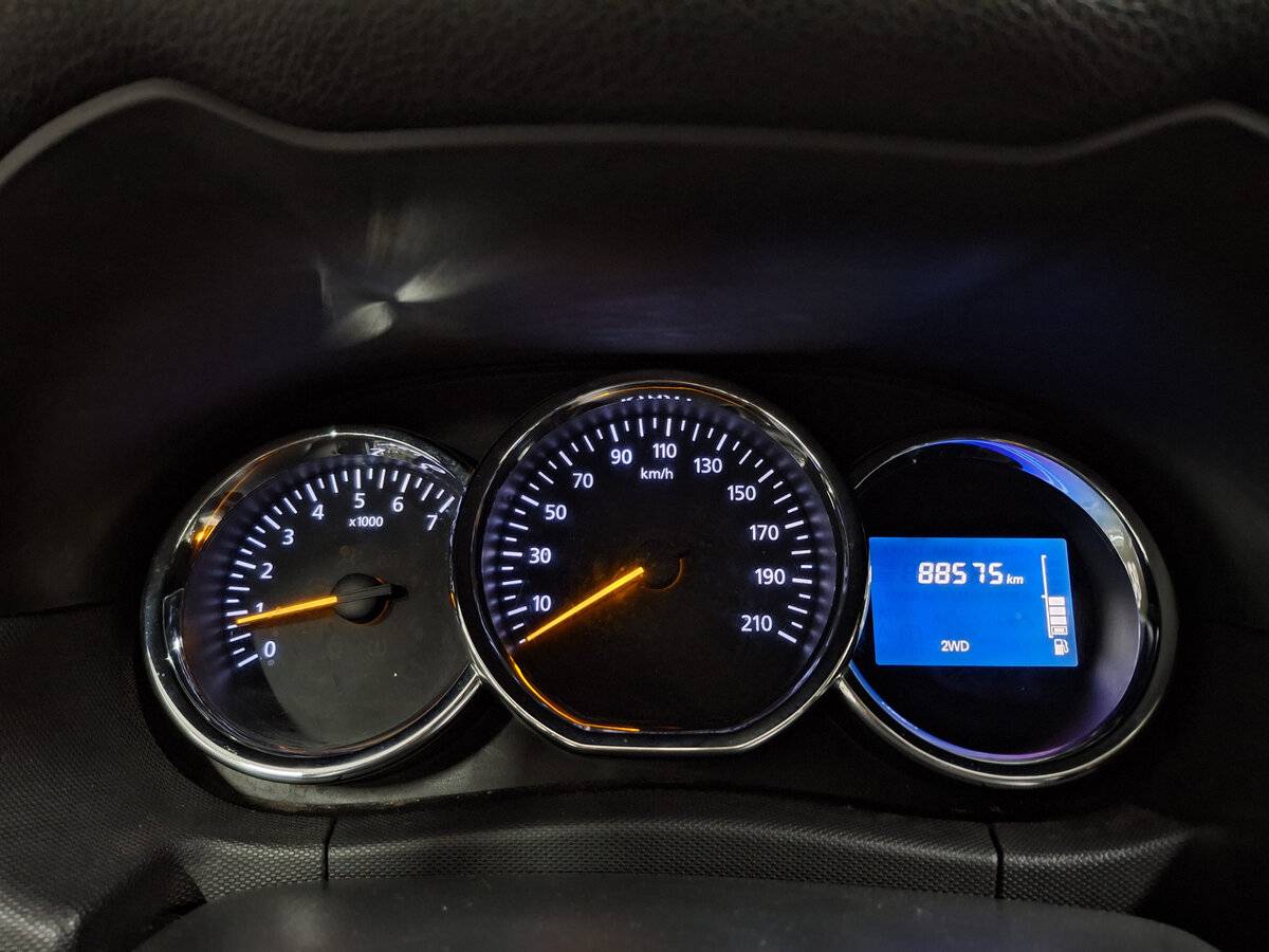 Renault Duster с пробегом — 2018 год. Фото: #12