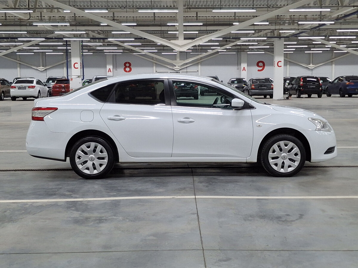 Nissan Sentra с пробегом — 2014 год. Фото: #3