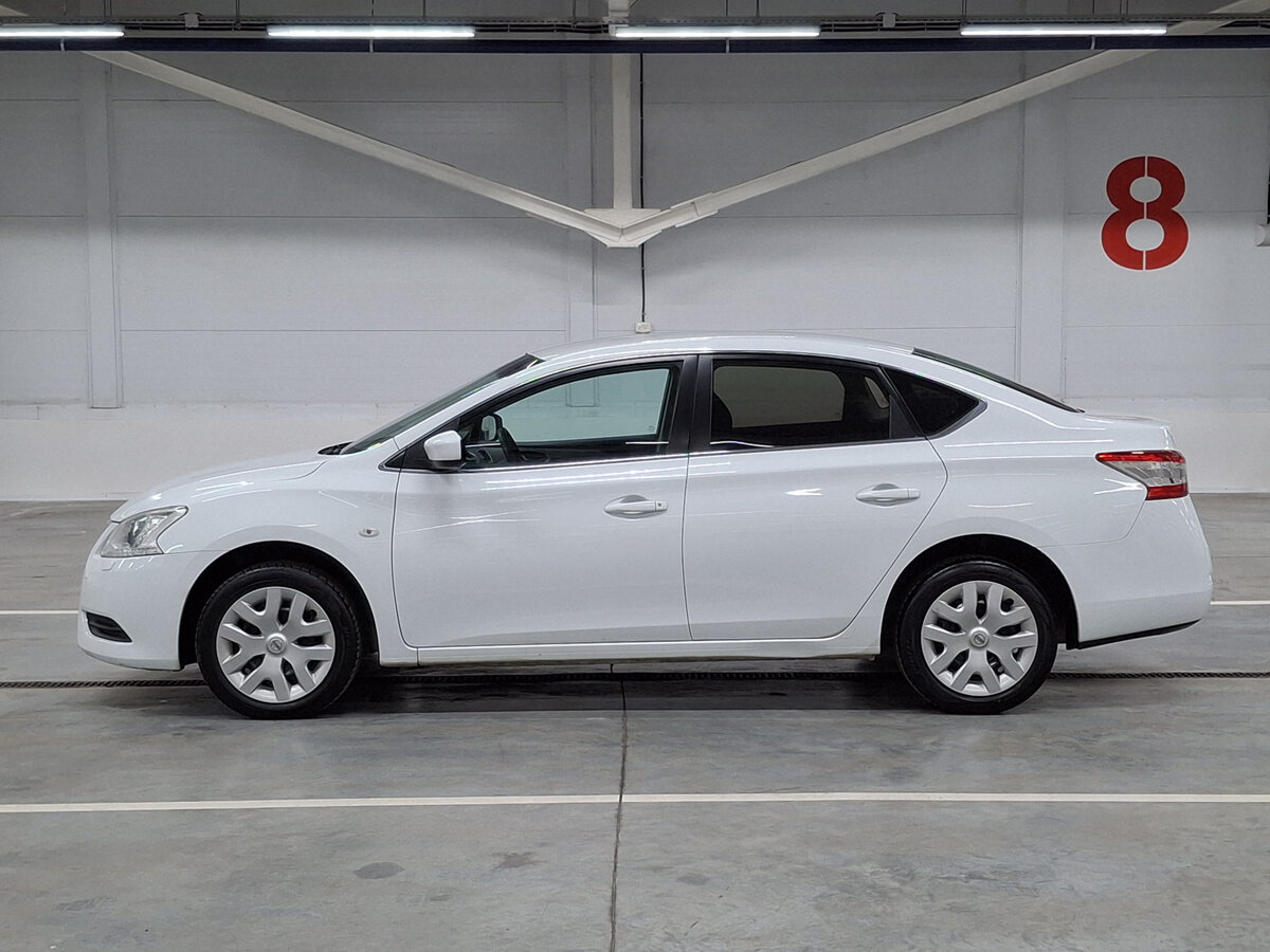 Nissan Sentra с пробегом — 2014 год. Фото: #7