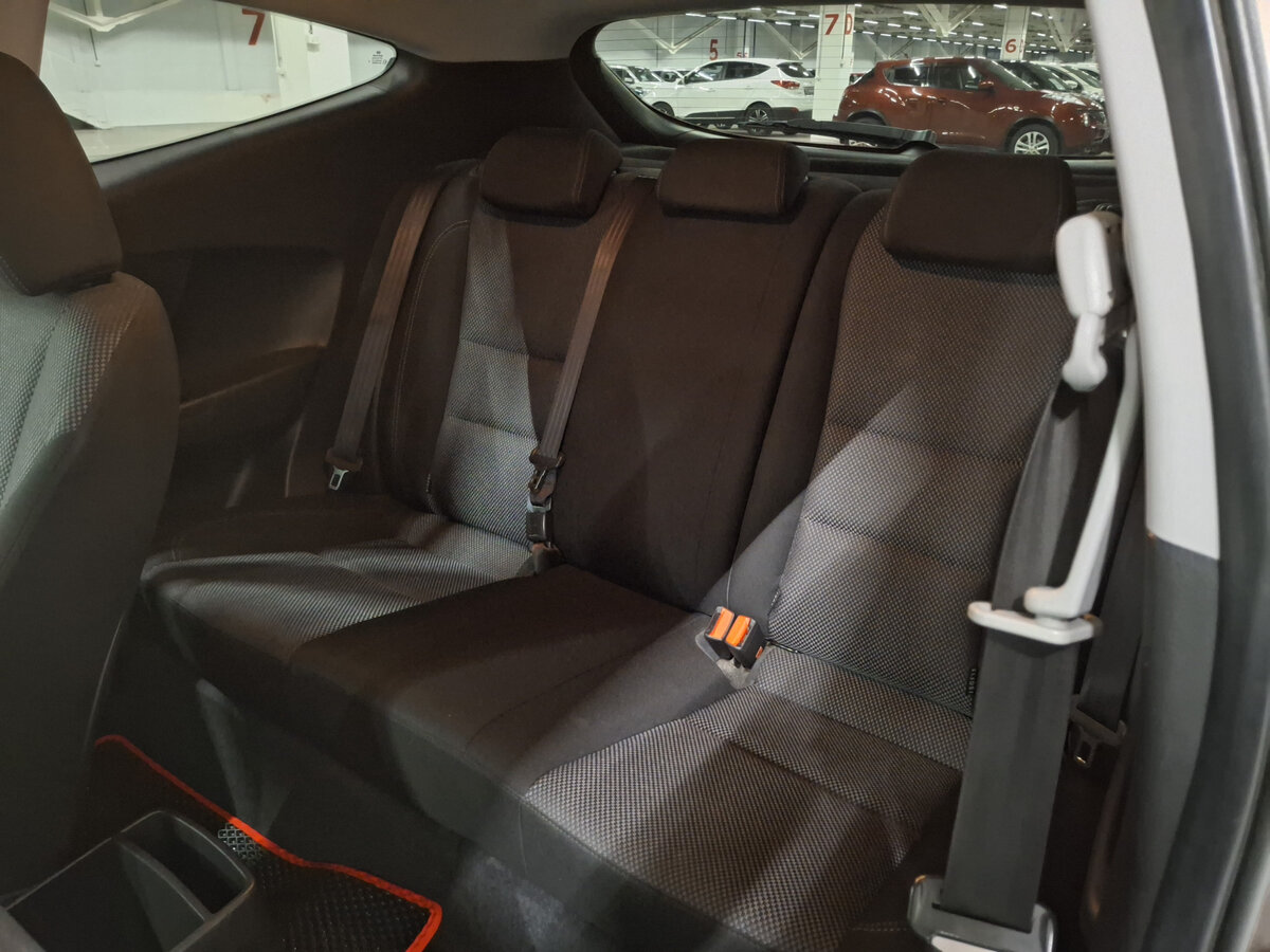 Hyundai i30 с пробегом — 2013 год. Фото: #11