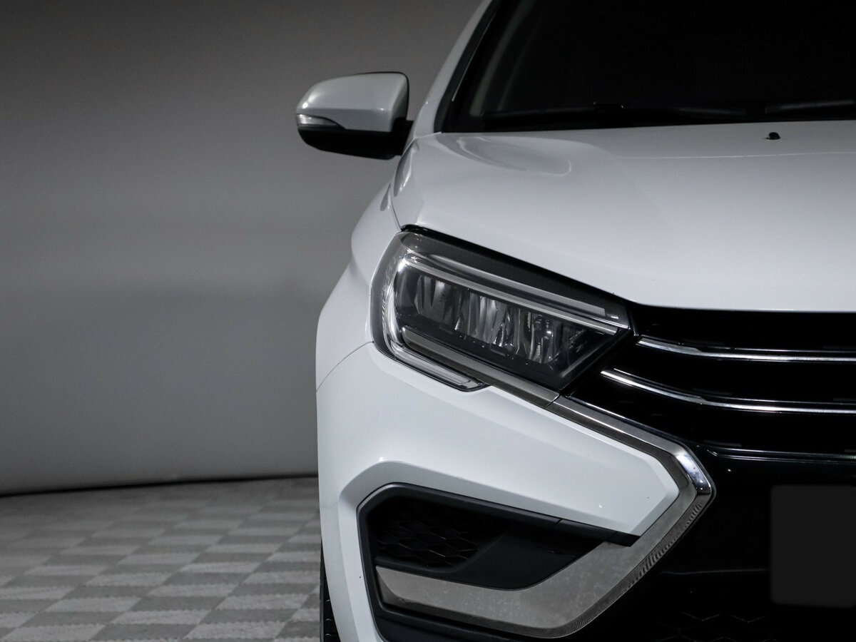 Lada (ВАЗ) Vesta с пробегом — 2023 год. Фото: #14