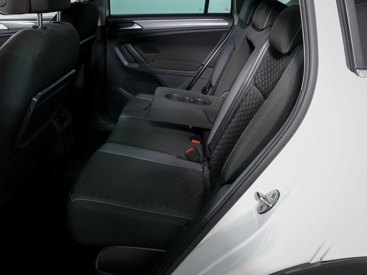 Volkswagen Tiguan с пробегом — 2018 год. Фото: #9