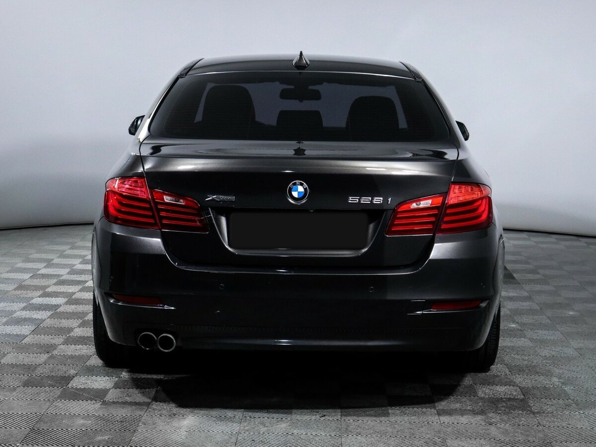 BMW 5 серии с пробегом — 2014 год. Фото: #4