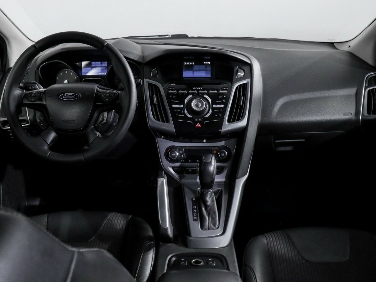 Ford Focus с пробегом — 2012 год. Фото: #9